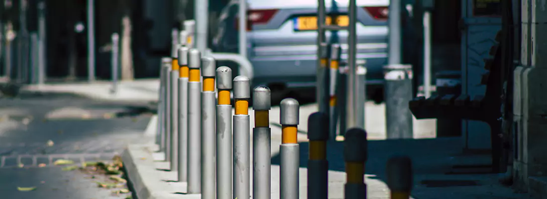 Safe and Convenient Retractable Barrier Column Systems for Properties in Greenacres, FL